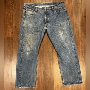 Levi's Jeans Mens 42x32 Blue Denim 501 Orginal Fit Dark Wash Straight Leg